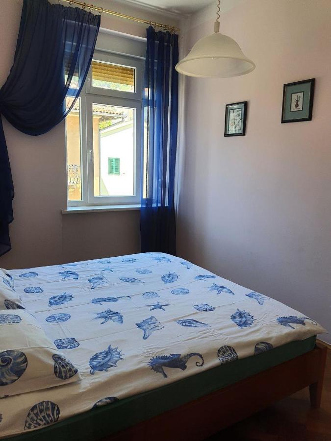 Family Apartment Center Opatija Exteriör bild
