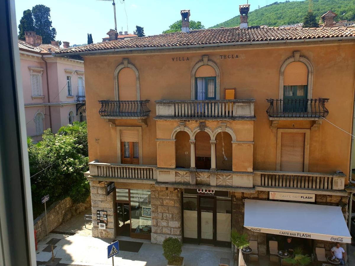 Family Apartment Center Opatija Exteriör bild